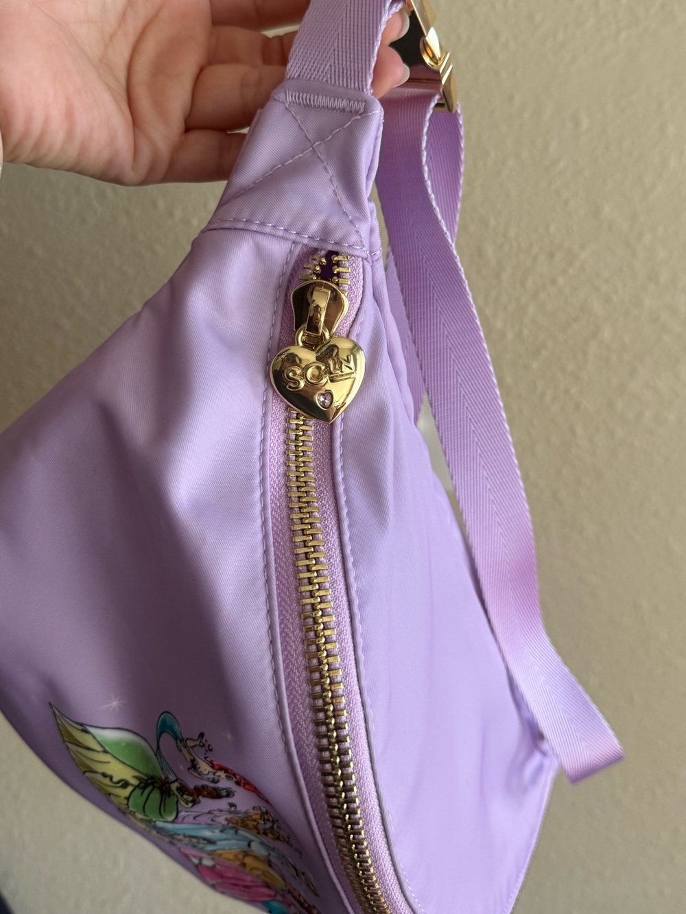 Disney Stoney Clover Lane Princess Jumbo Fanny Pack - Picture 7 of 9